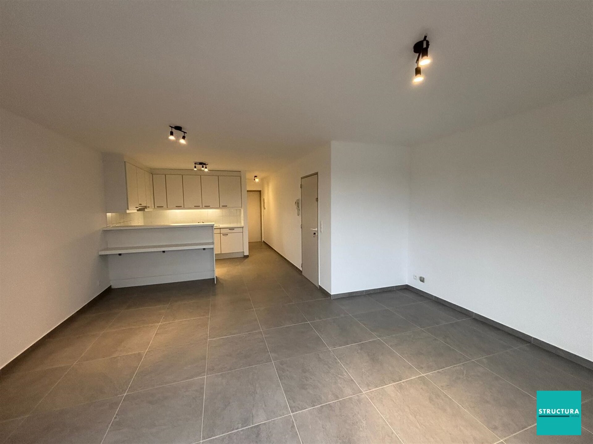 Appartement à louer à ASSE