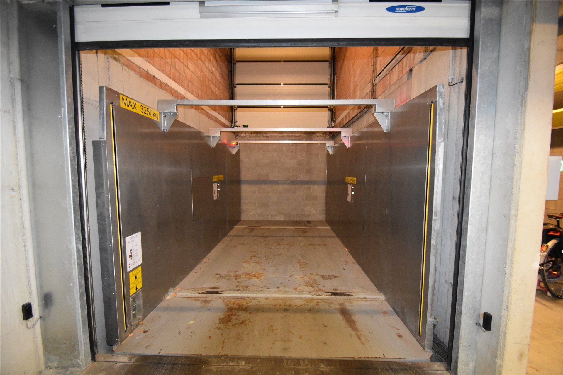 Autostaanplaats te koop in MERCHTEM