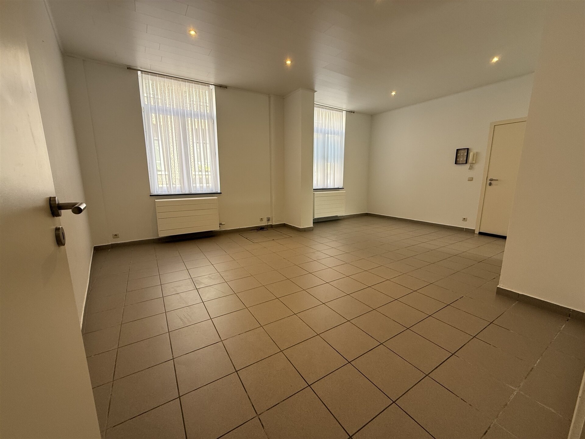 Gelijkvloers appartement te huur in STEENHUFFEL