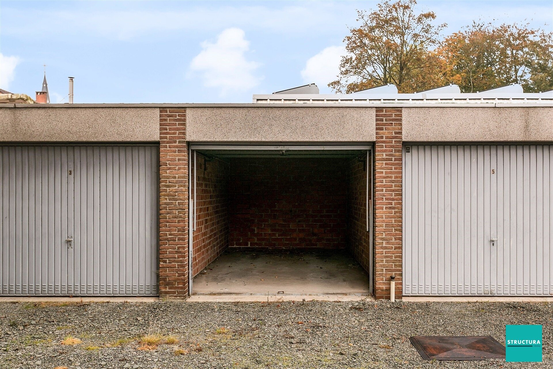 Opbrengsteigendom te koop in LEBBEKE