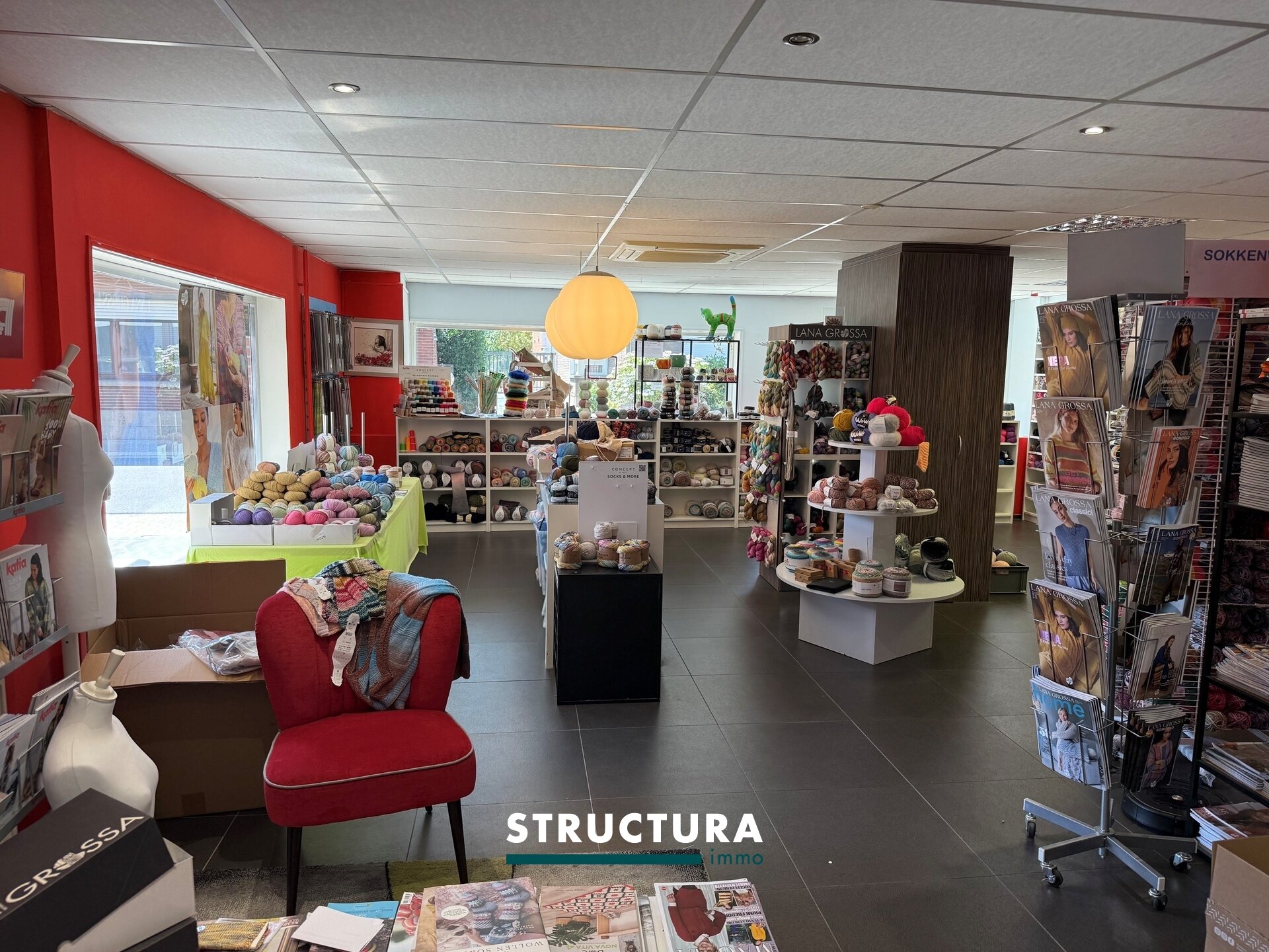 Rez-de-chauss&eacute;e commercial &agrave; louer &agrave; BUGGENHOUT