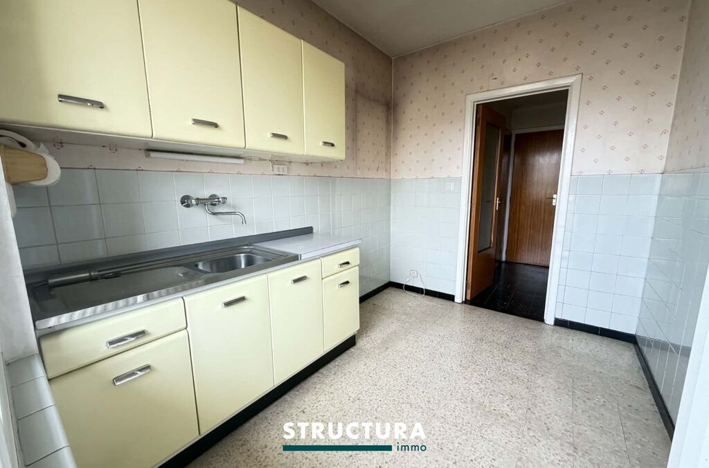 Appartement te huur in LAKEN (BRU.)