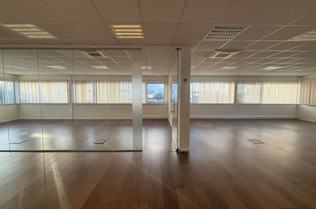 Atelier &agrave; vendre &agrave; MERCHTEM