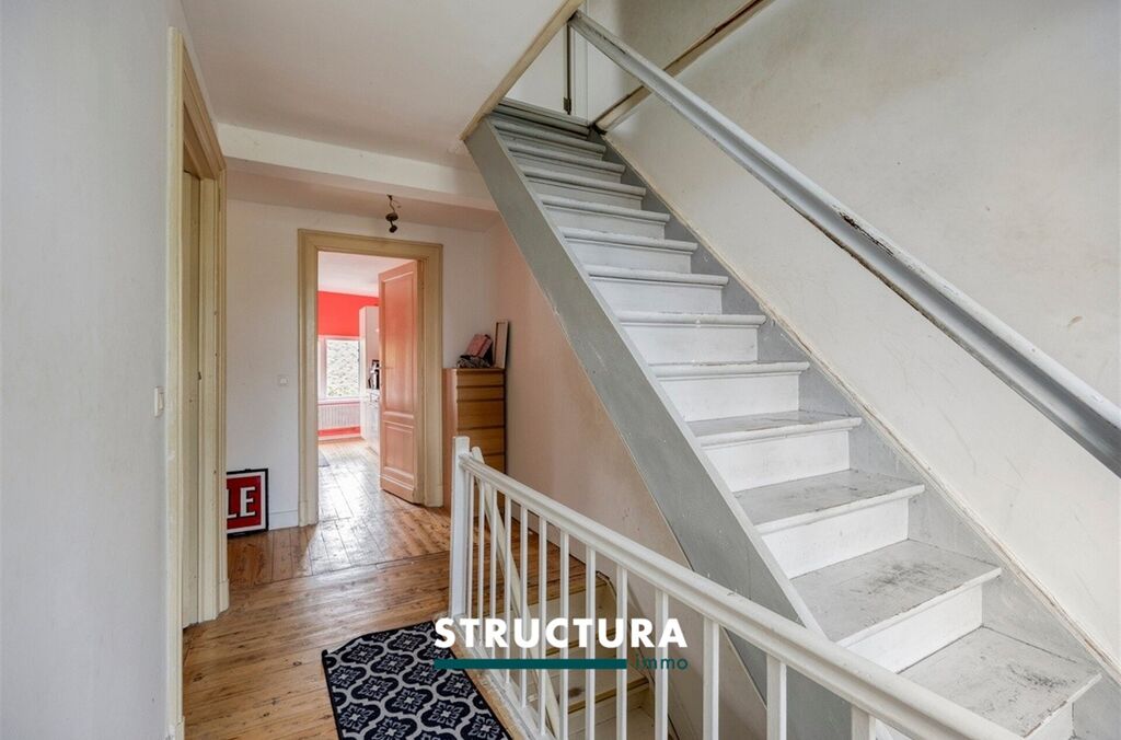 Bien de commerce a. maison &agrave; vendre &agrave; MERCHTEM