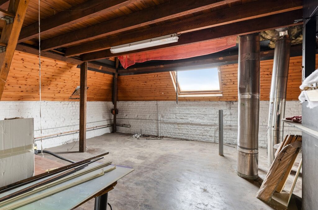 Bien de commerce a. maison &agrave; vendre &agrave; VILVOORDE