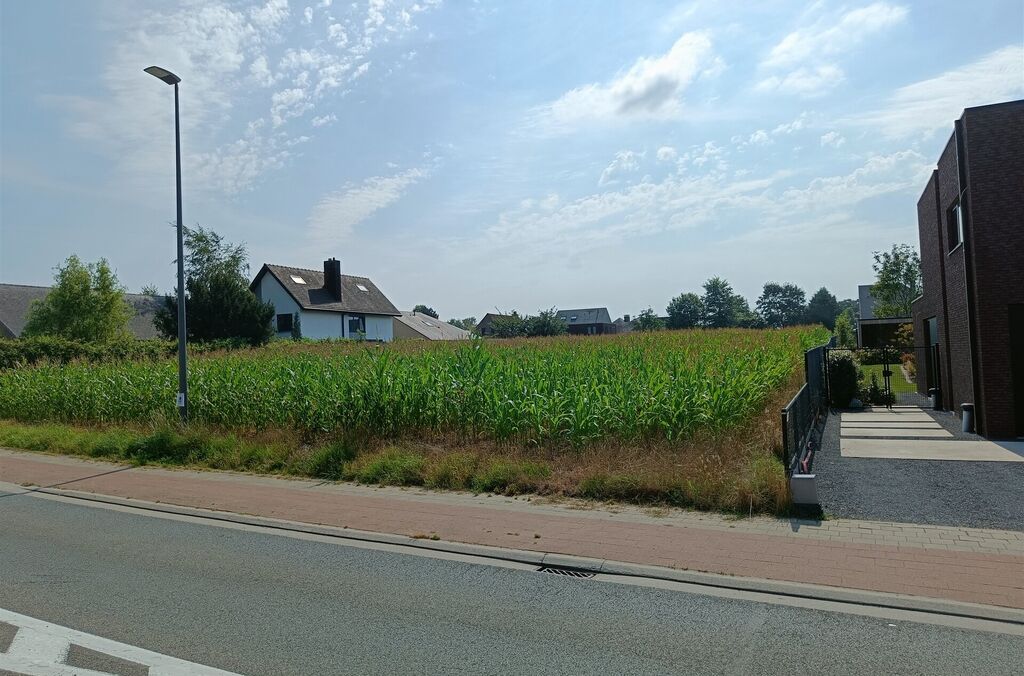 Bouwgrond te koop in HUMBEEK