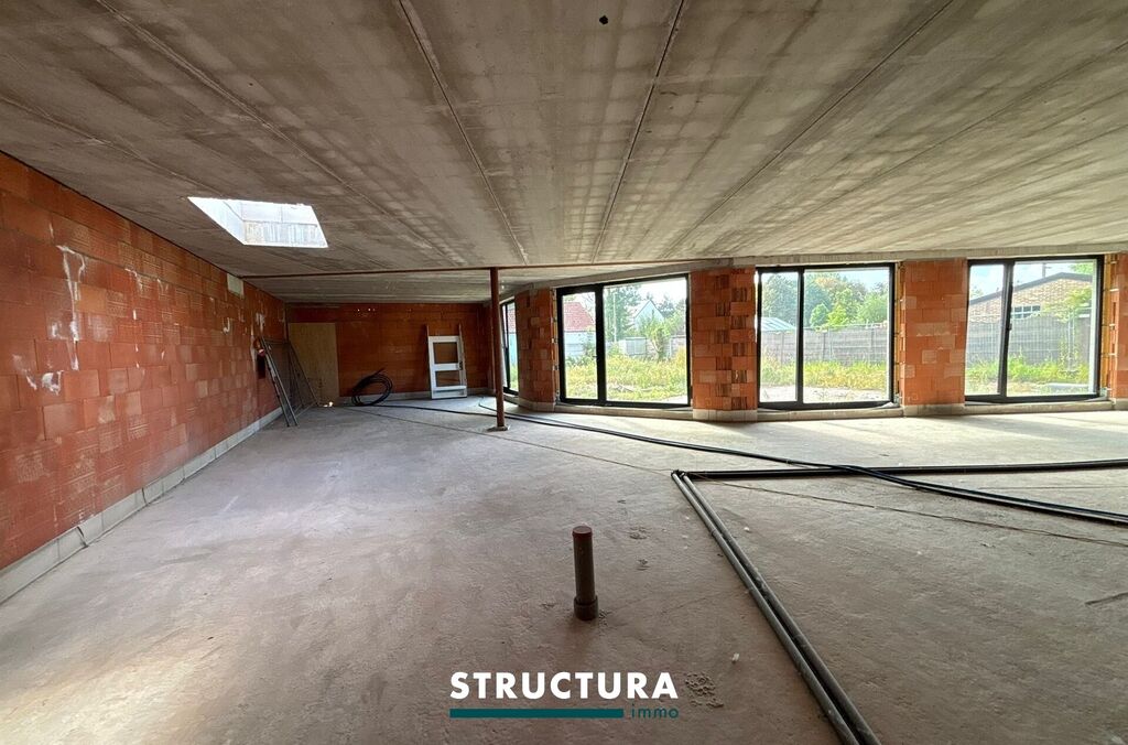 Commerce-Bureaux-Rapport &agrave; louer &agrave; OPWIJK