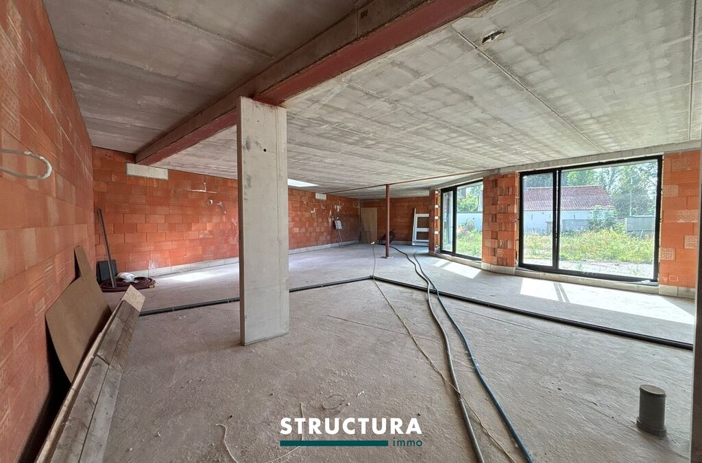 Commerce-Bureaux-Rapport &agrave; louer &agrave; OPWIJK