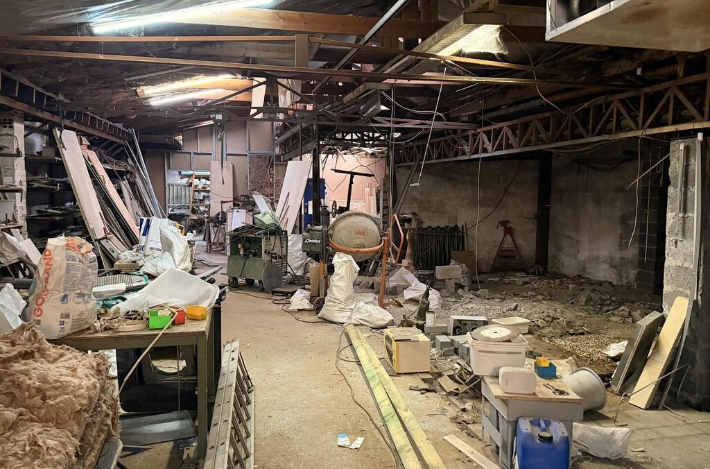 Commerce-Bureaux-Rapport &agrave; vendre &agrave; WEMMEL