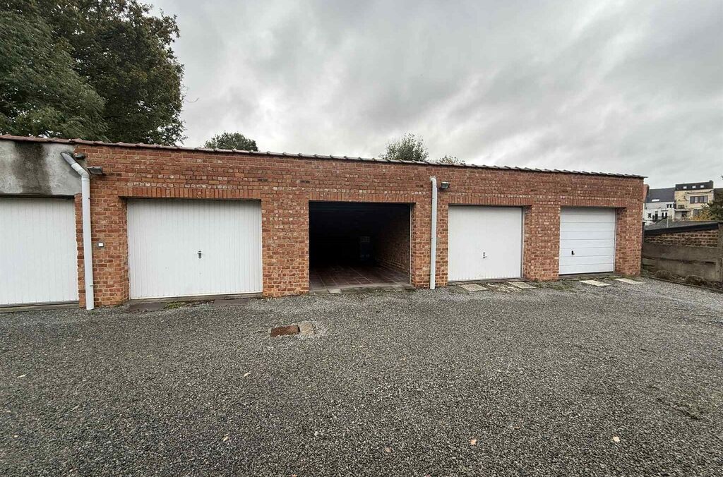Garage-kelder te huur in SINT-AGATHA-BERCHEM
