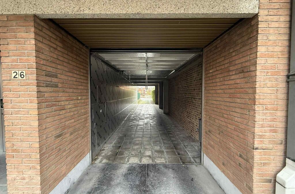 Garage-kelder te huur in SINT-AGATHA-BERCHEM