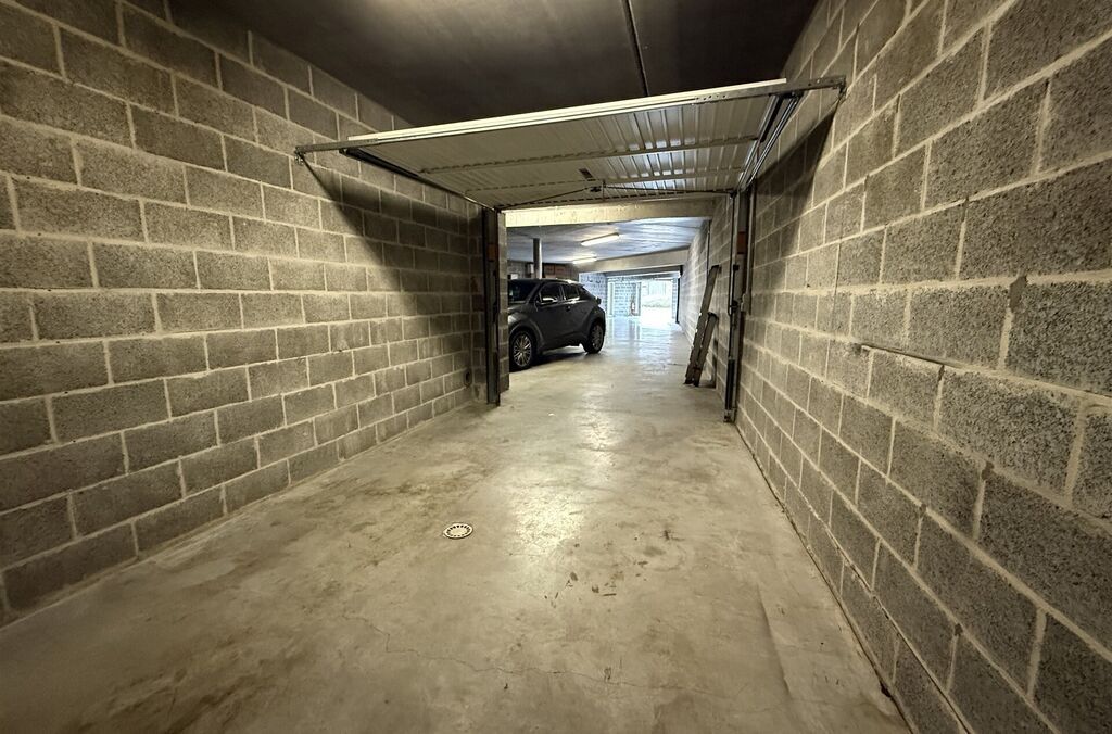 Garages / dépots à vendre à MERCHTEM