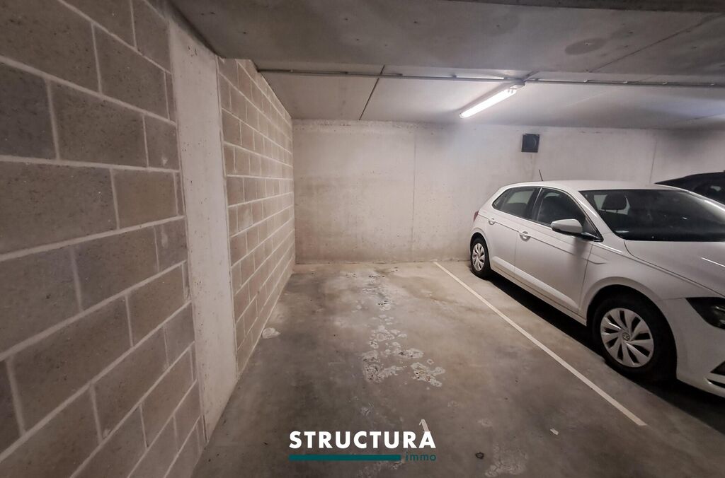 Garages / d&eacute;pots &agrave; vendre &agrave; WEMMEL