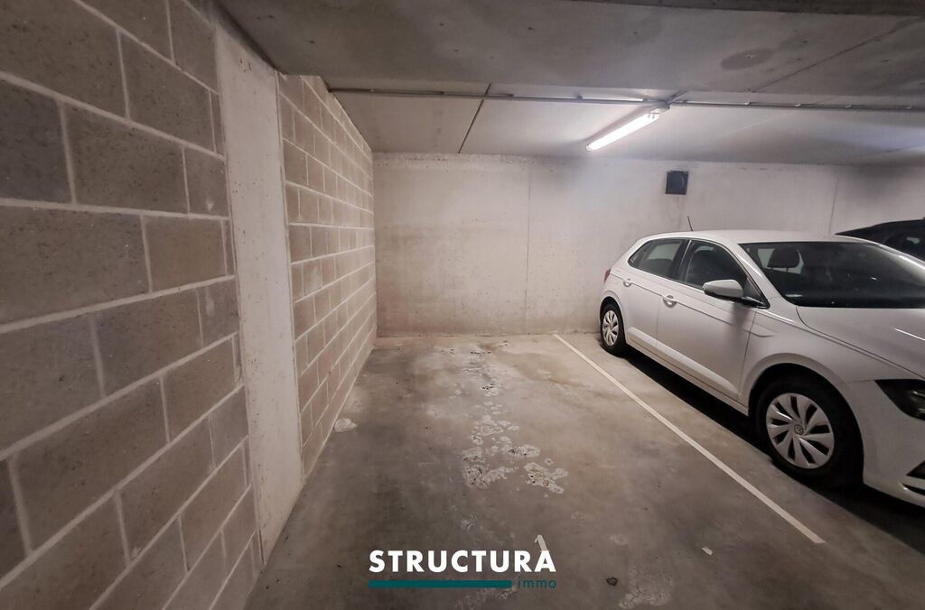 Garages / d&eacute;pots &agrave; vendre &agrave; WEMMEL