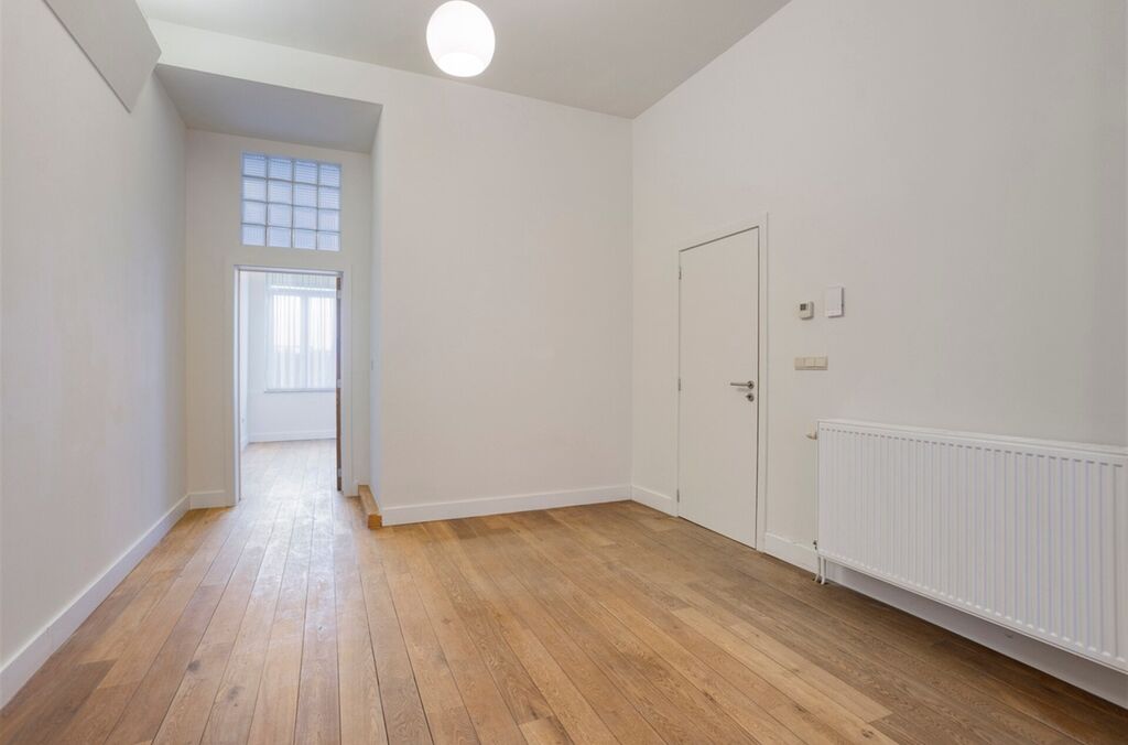 Gelijkvloers appartement te huur in AALST