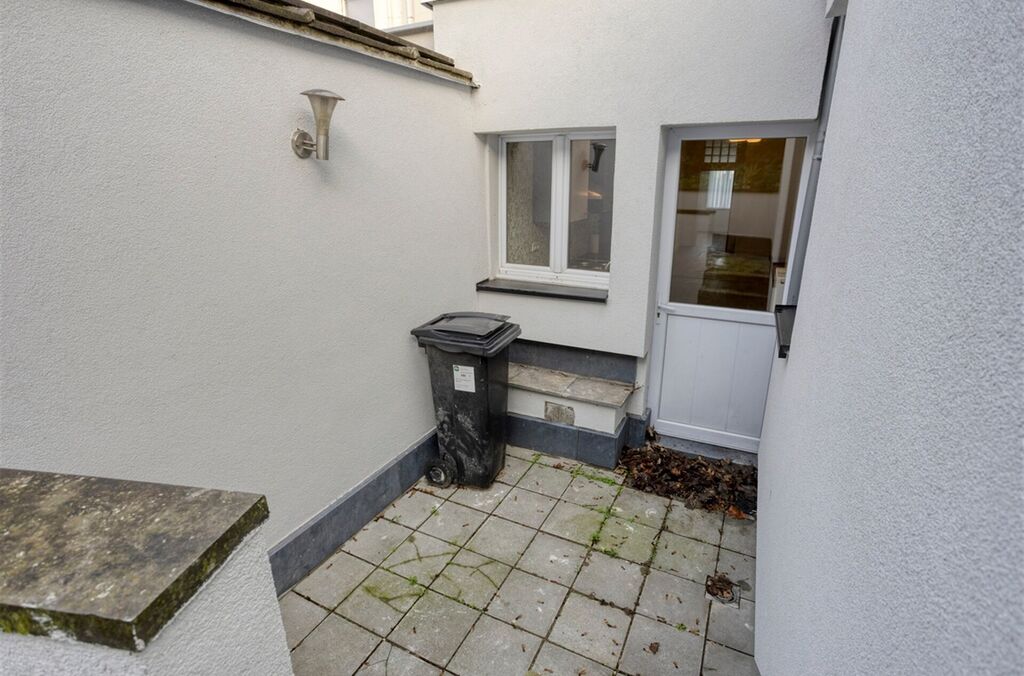 Gelijkvloers appartement te huur in AALST