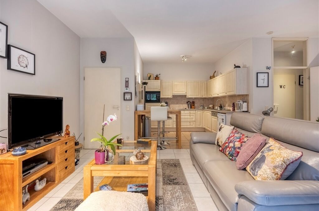 Gelijkvloers appartement te huur in JETTE