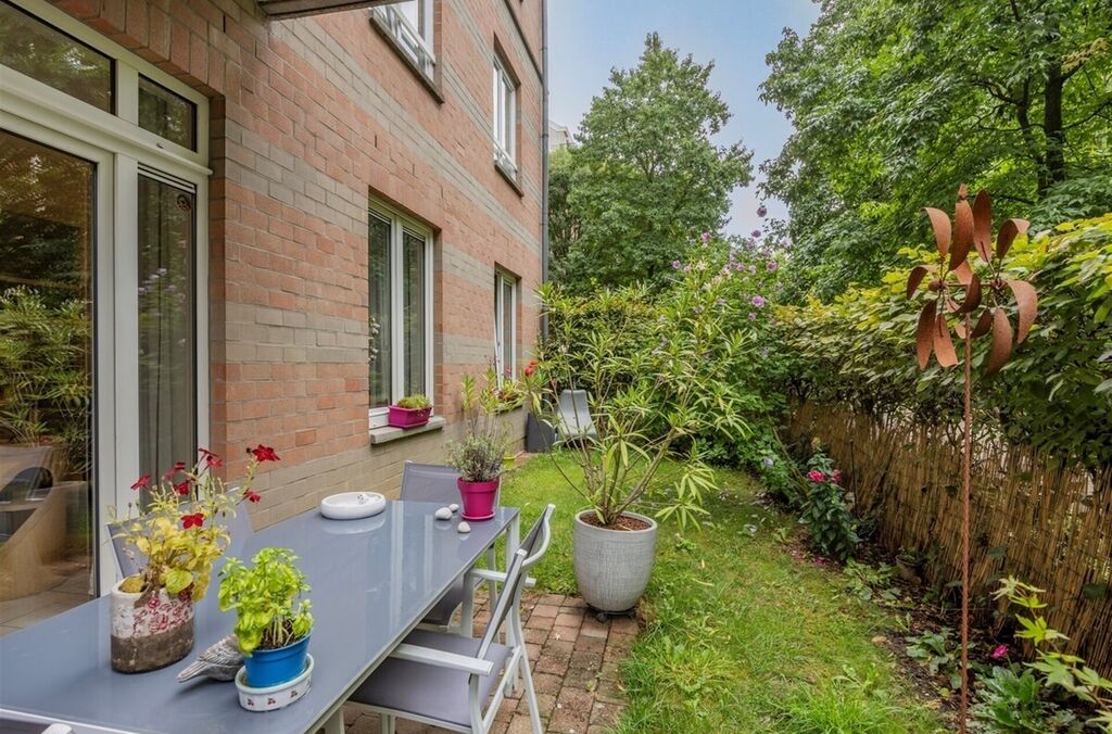 Gelijkvloers appartement te huur in JETTE