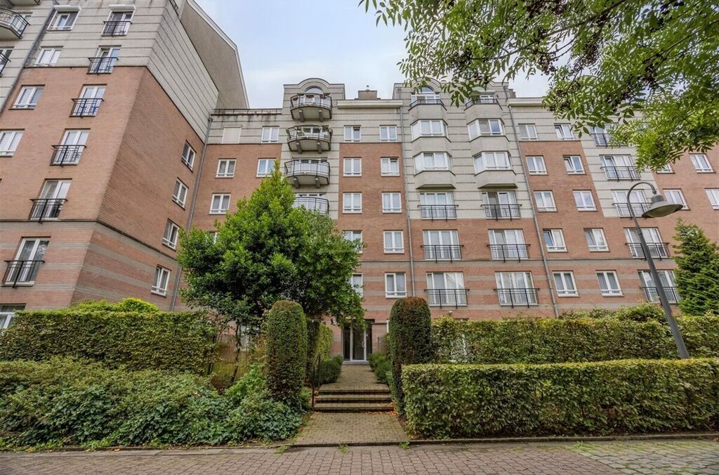 Gelijkvloers appartement te huur in JETTE