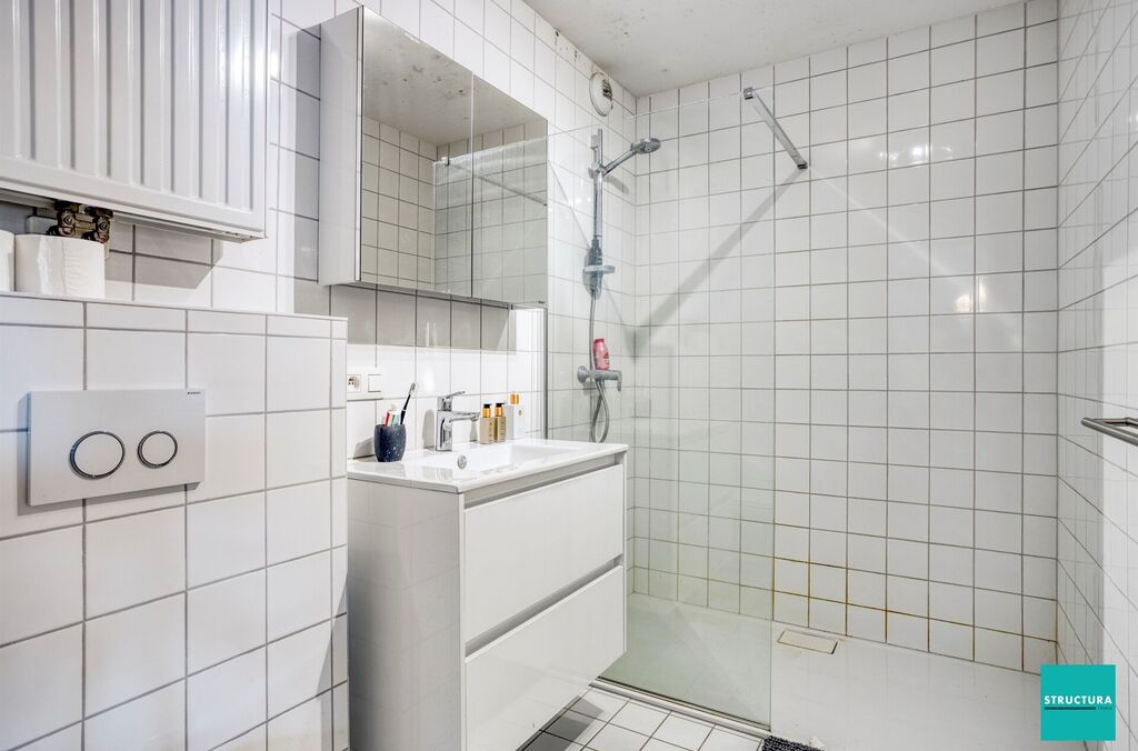 Gelijkvloers appartement te koop in MERCHTEM