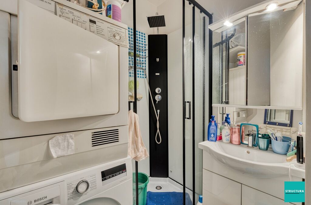 Immeuble de rapport à vendre à ASSE