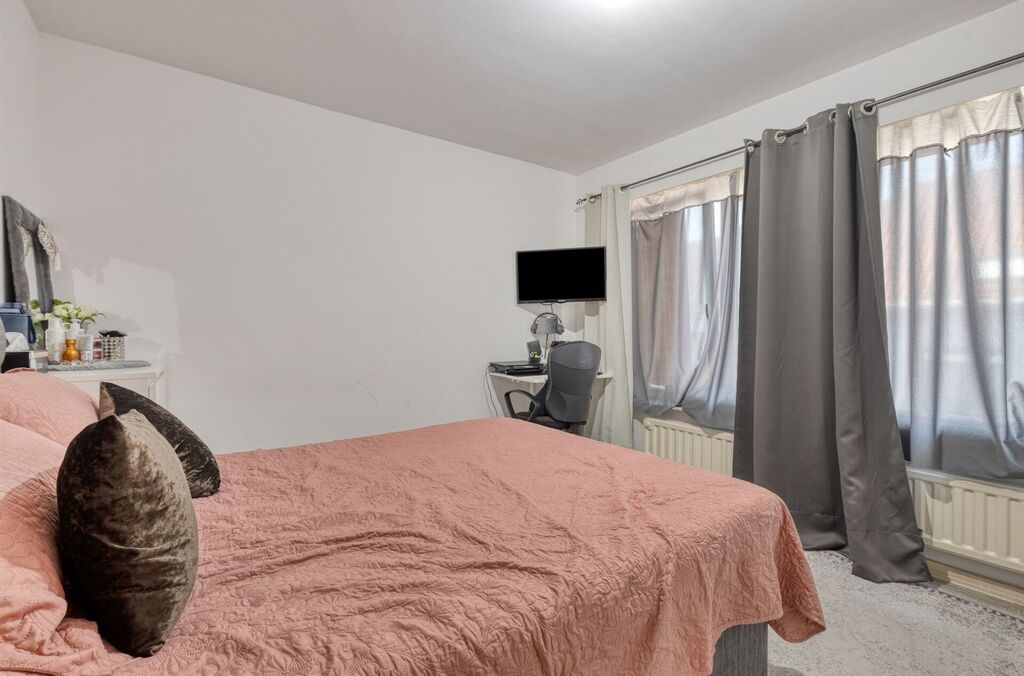 Immeuble de rapport à vendre à ASSE