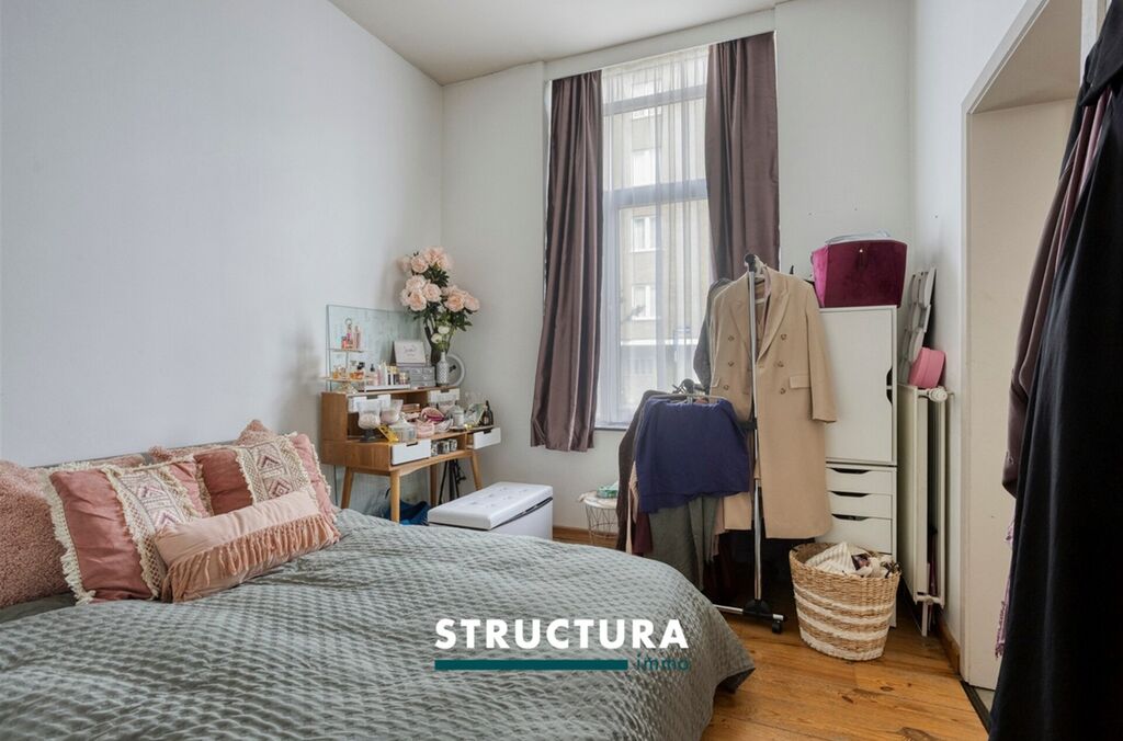 Immeuble de rapport &agrave; vendre &agrave; LAEKEN (BRU.)