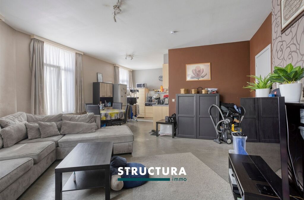 Immeuble de rapport &agrave; vendre &agrave; LAEKEN (BRU.)