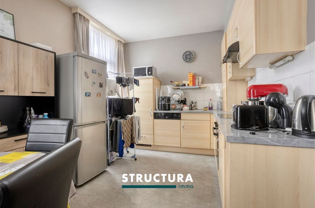 Immeuble de rapport &agrave; vendre &agrave; LAEKEN (BRU.)