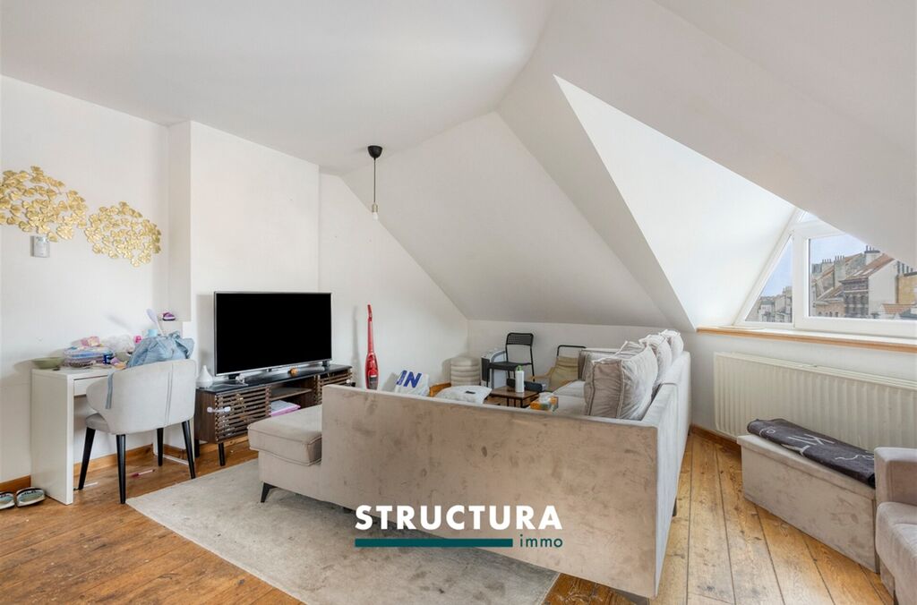 Immeuble de rapport &agrave; vendre &agrave; LAEKEN (BRU.)