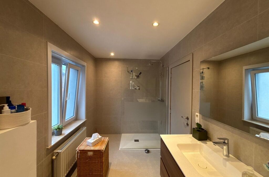 Maison &agrave; louer &agrave; OPWIJK