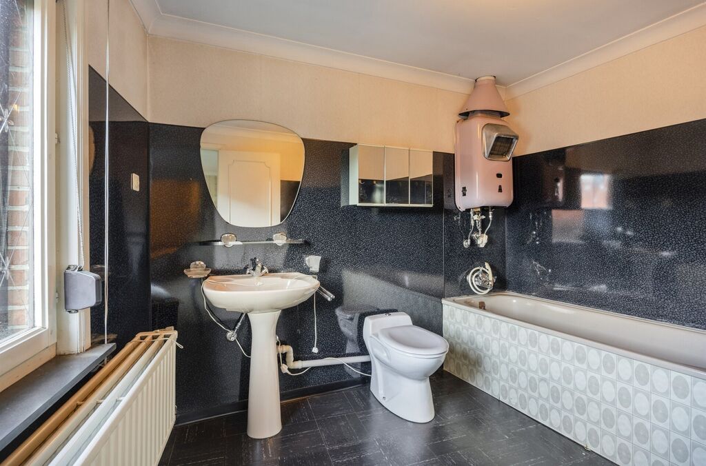 Maison avec atelier &agrave; vendre &agrave; KAPELLE-OP-DEN-BOS