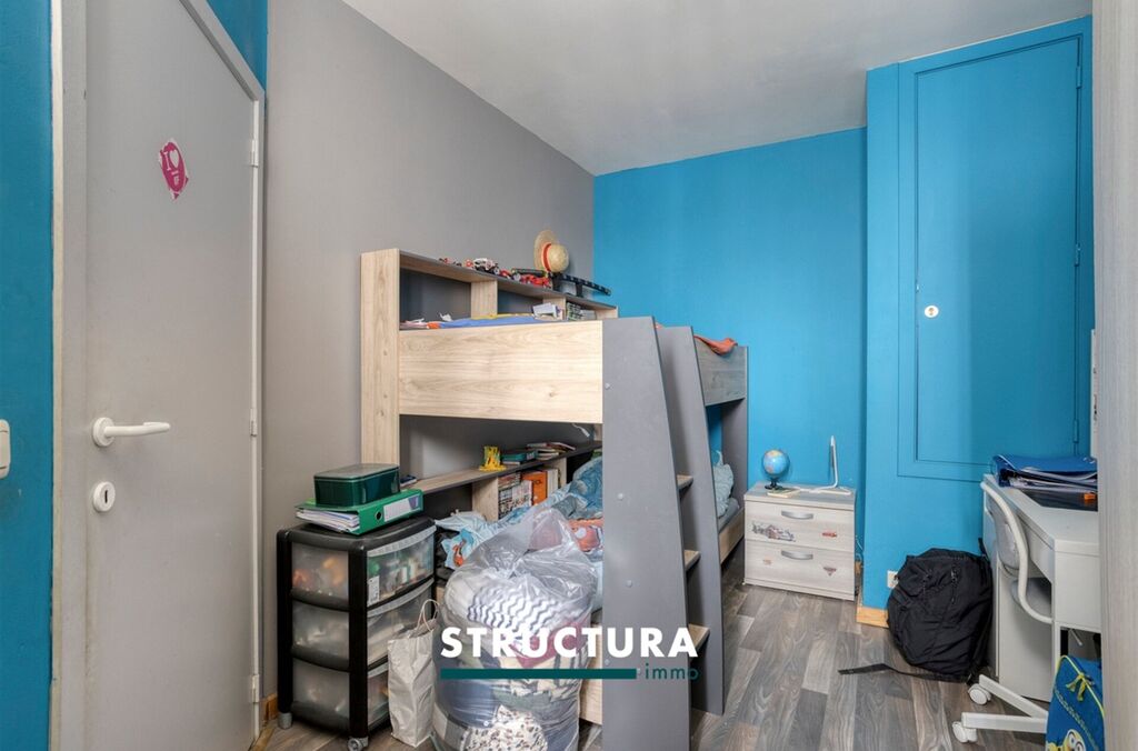 Opbrengsteigendom te koop in LAKEN (BRU.)