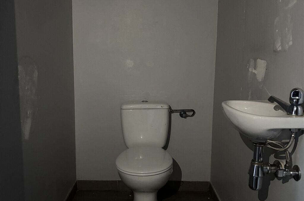 Rez-de-chauss&eacute;e commercial &agrave; louer &agrave; AALST