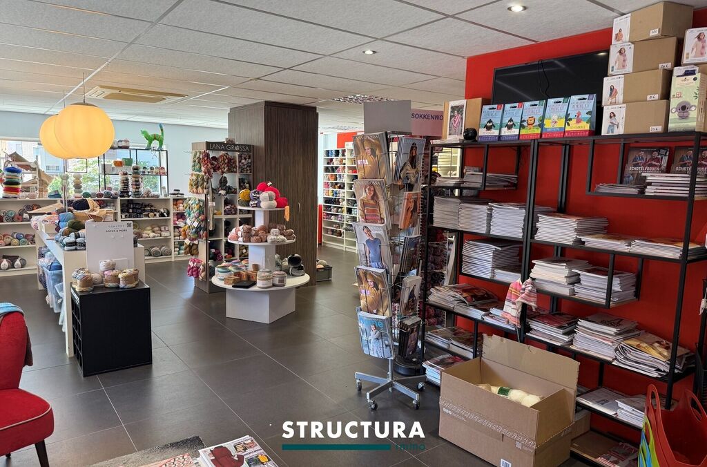 Rez-de-chauss&eacute;e commercial &agrave; louer &agrave; BUGGENHOUT
