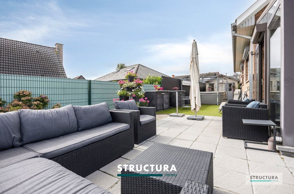 Villa &agrave; vendre &agrave; RELEGEM