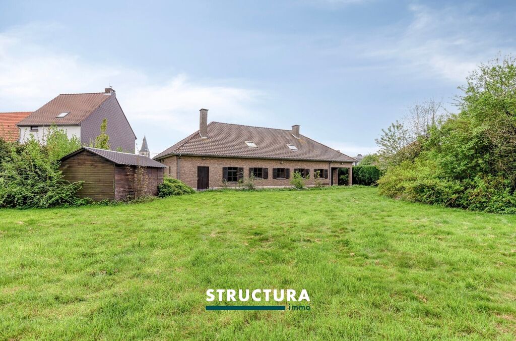 Villa te koop in BRUSSEGEM