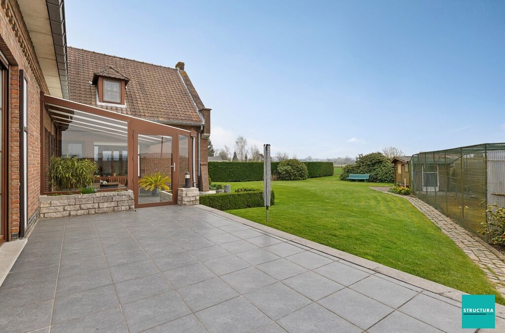Villa te koop in MERCHTEM