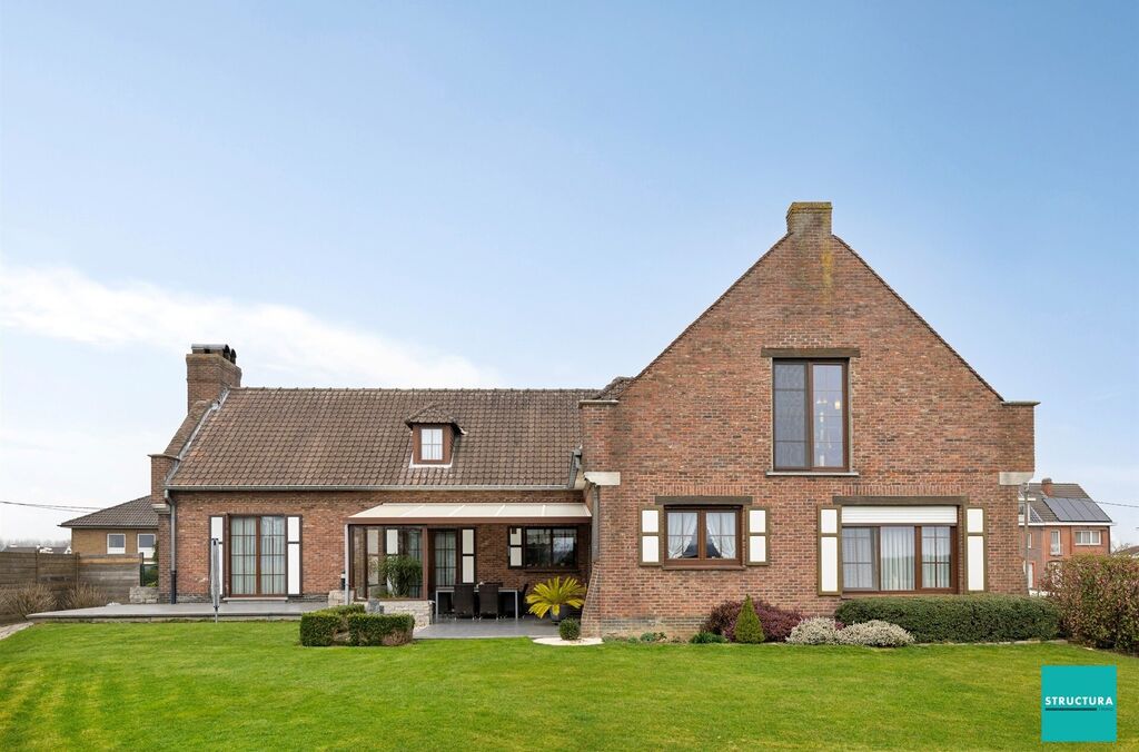 Villa te koop in MERCHTEM