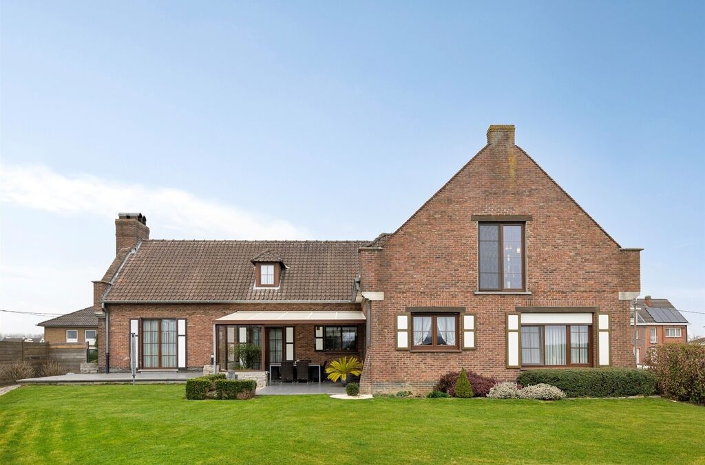 Villa te koop in MERCHTEM