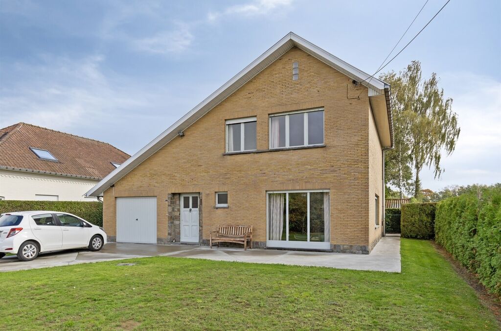 Villa te koop in MERCHTEM