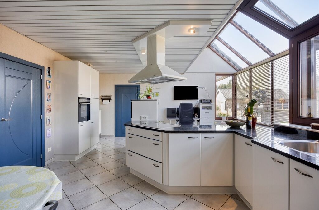 Villa te koop in OPWIJK