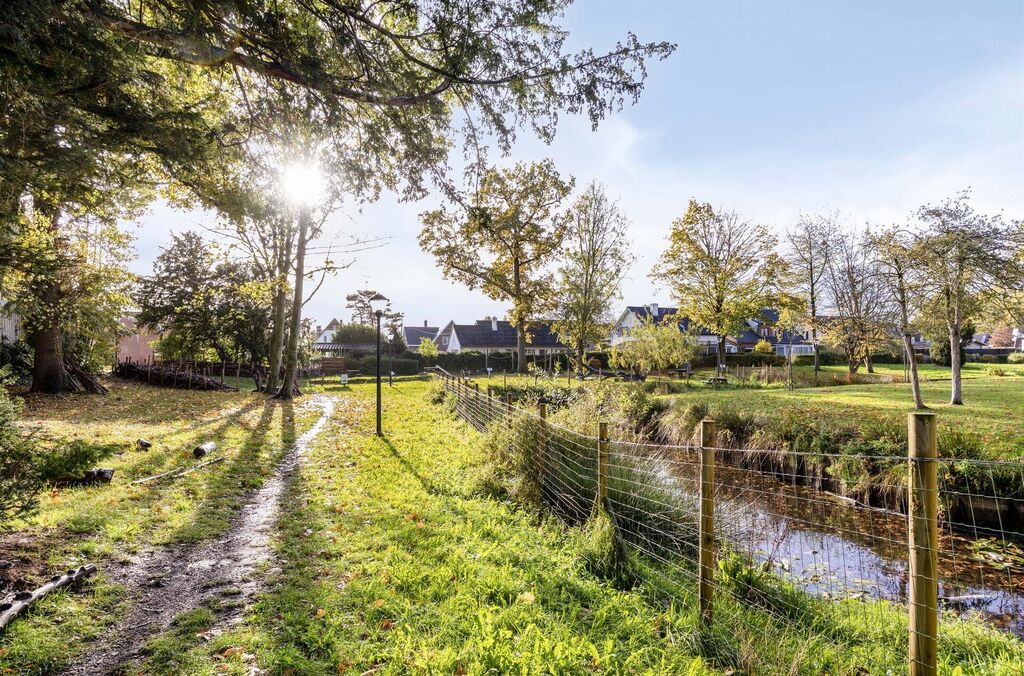 Woning met loods te koop in KAPELLE-OP-DEN-BOS