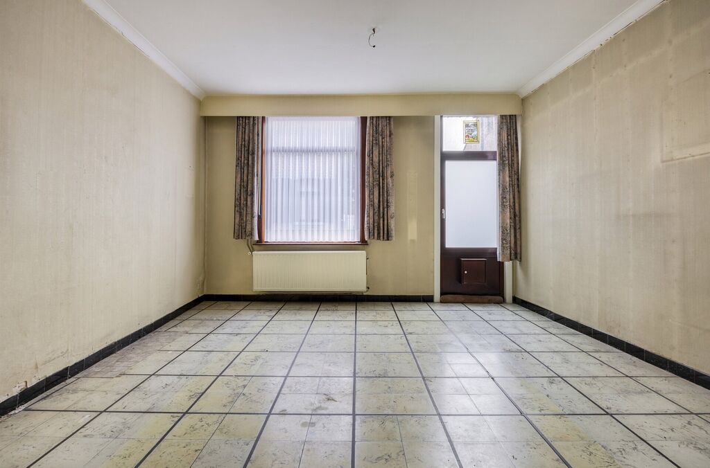 Woning met loods te koop in KAPELLE-OP-DEN-BOS