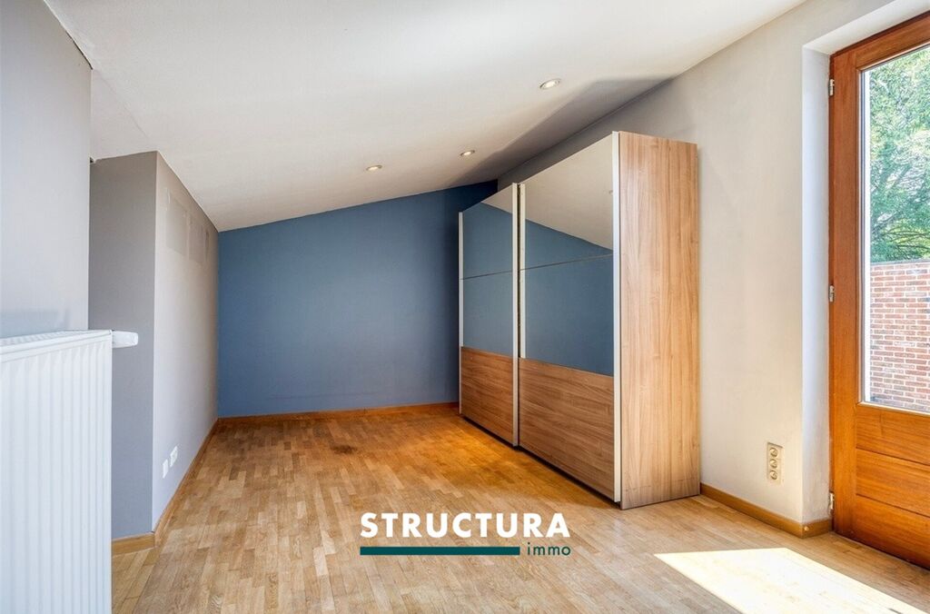 Woning met loods te koop in LEBBEKE