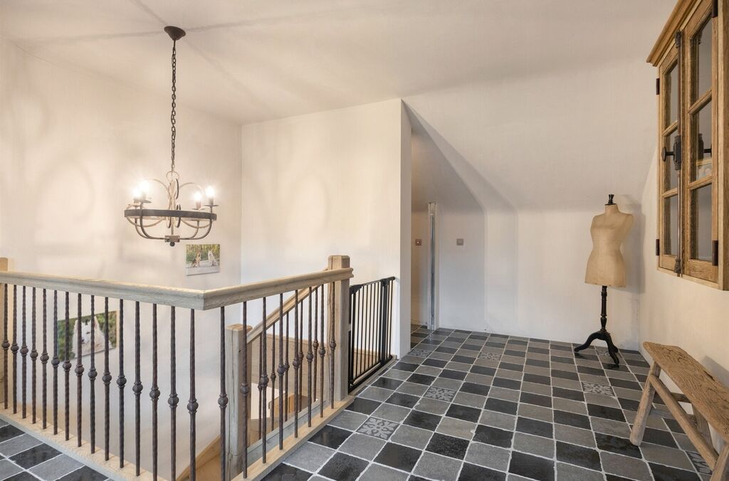 Woning met loods te koop in MERCHTEM