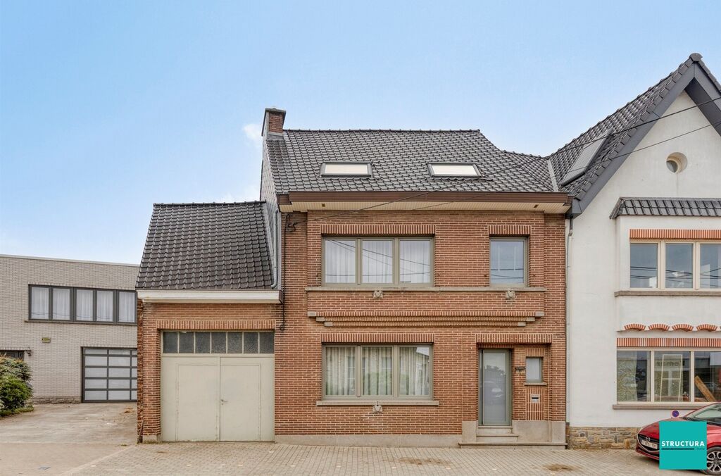 Woning te koop in DENDERHOUTEM