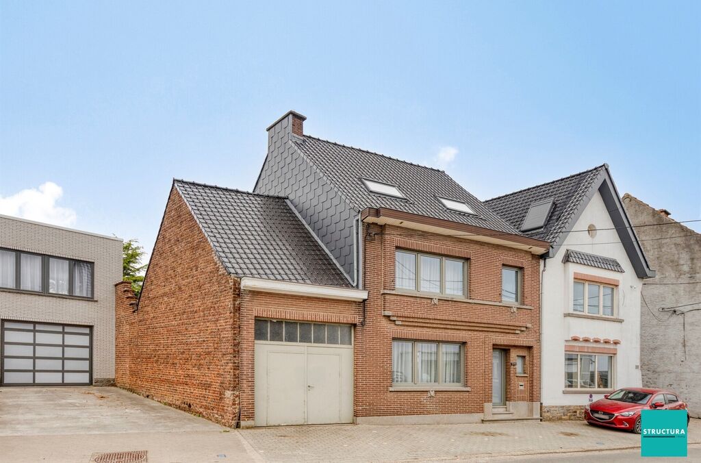 Woning te koop in DENDERHOUTEM