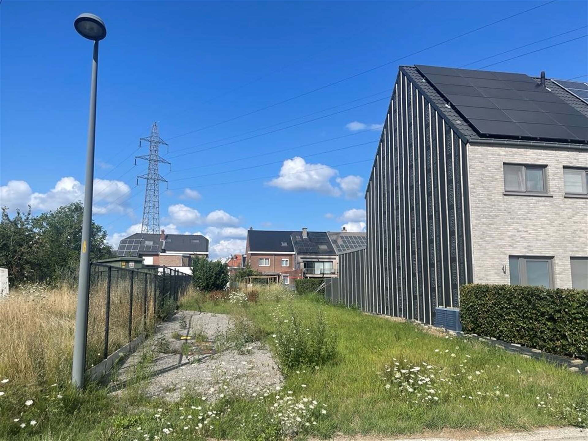 Terrain &agrave; b&acirc;tir &agrave; vendre &agrave; MERCHTEM